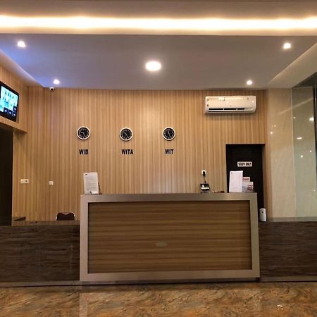 Kirei Hotel Bantaeng Exteriér fotografie
