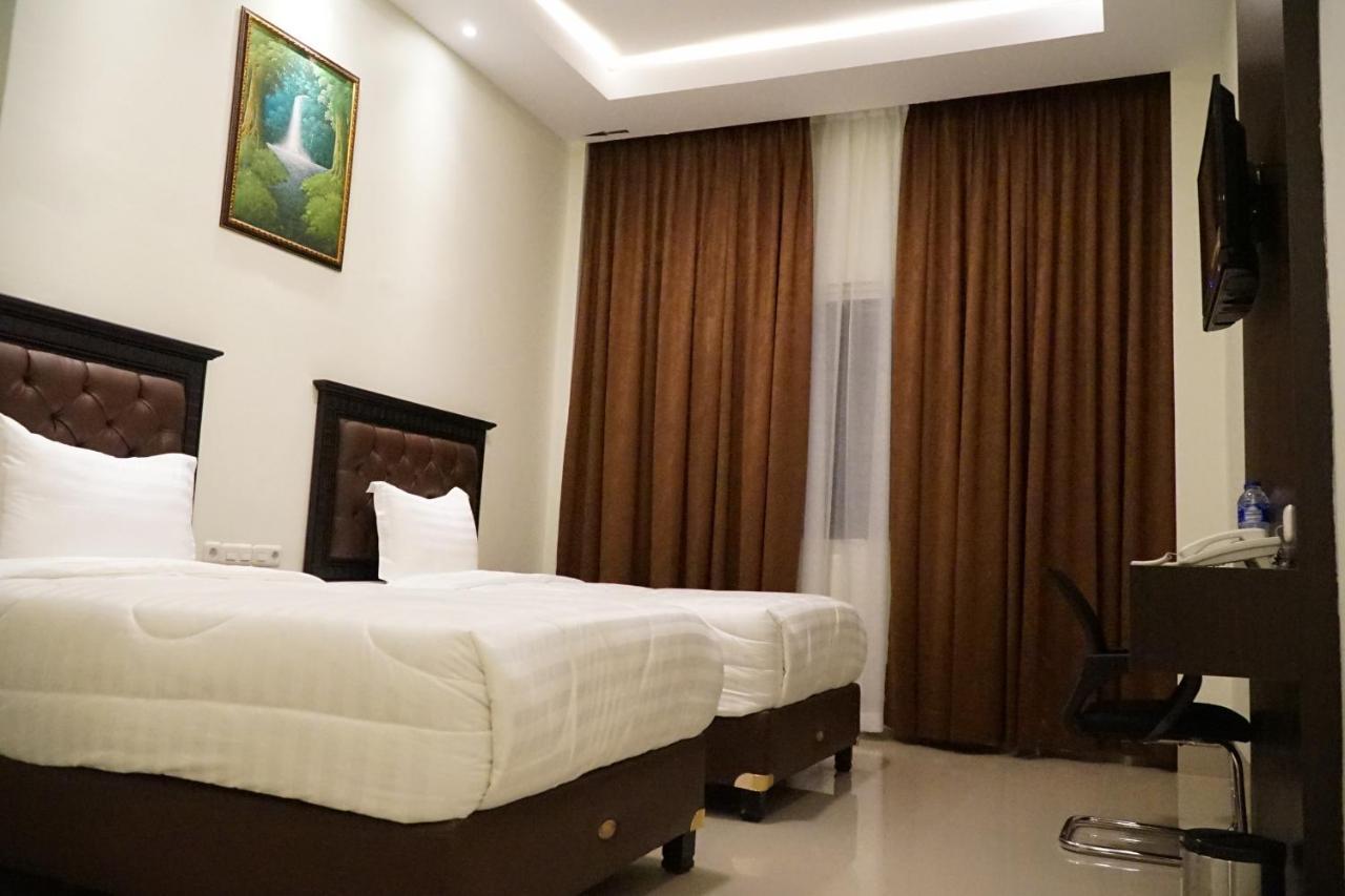 Kirei Hotel Bantaeng Exteriér fotografie