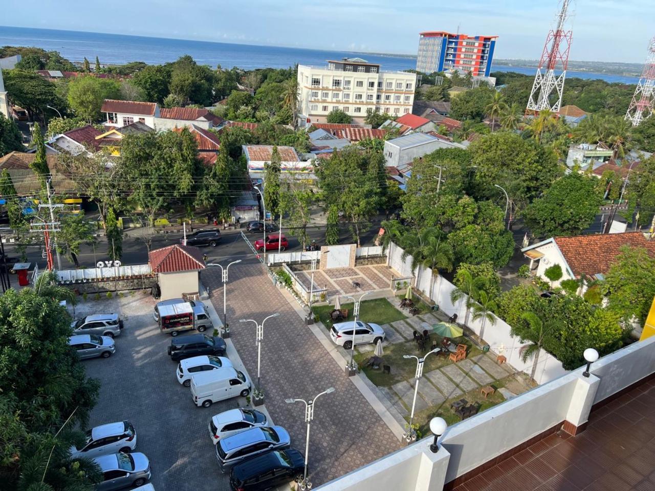 Kirei Hotel Bantaeng Exteriér fotografie