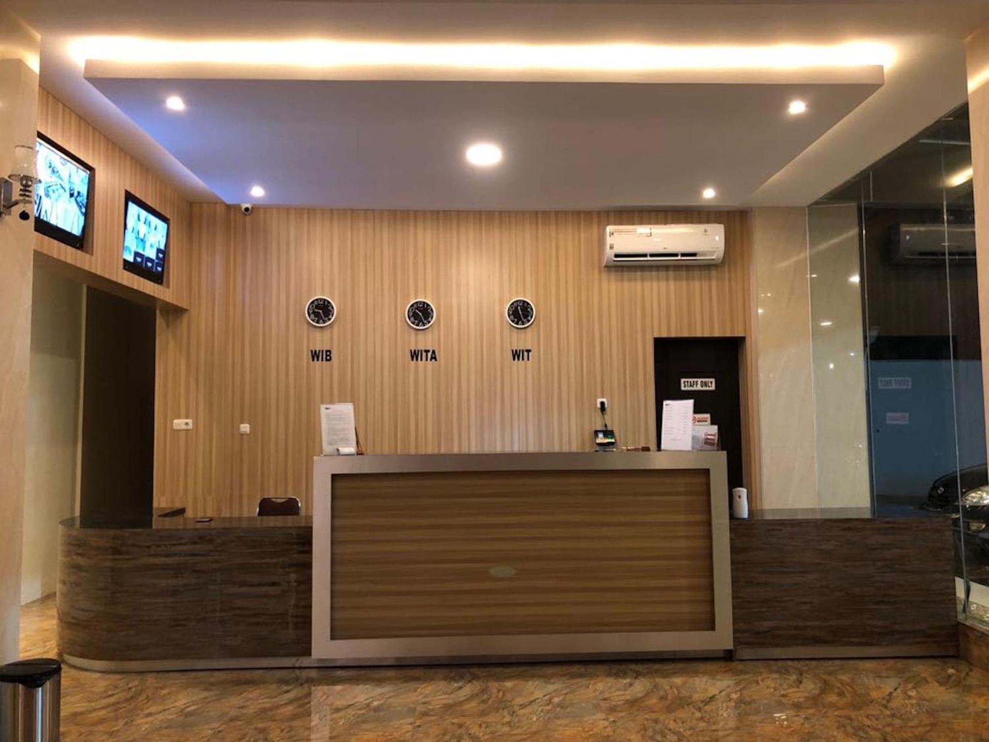 Kirei Hotel Bantaeng Exteriér fotografie